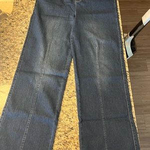 These were advertised as Oprah’s favorite jeans!